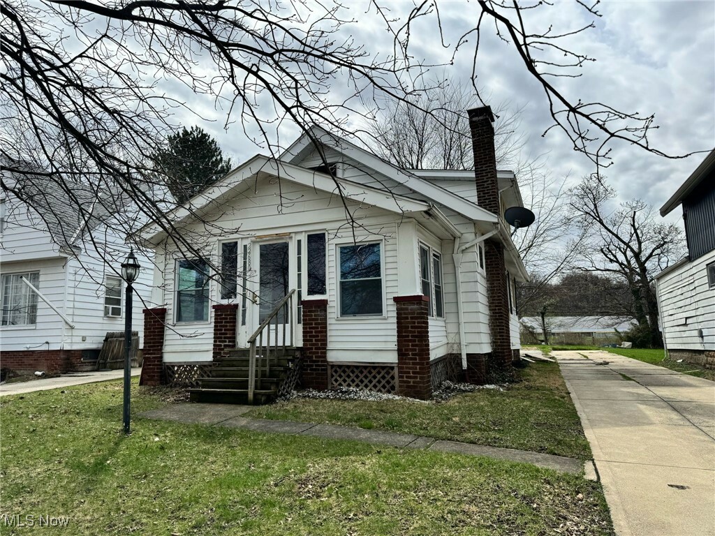 Property Photo: 22680 Coulter Avenue OH 44117