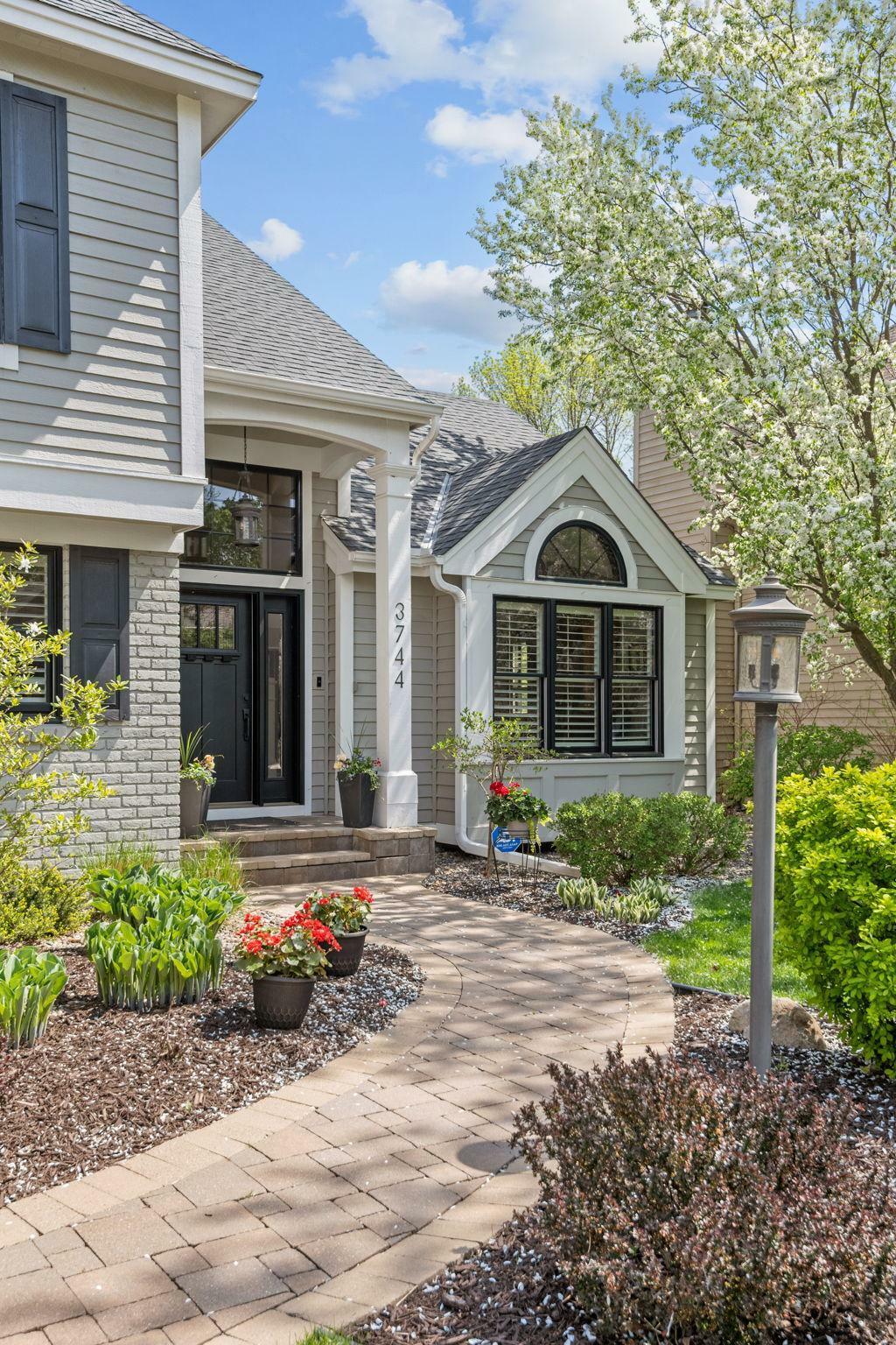 Property Photo: 3744 Woodland Trail MN 55123