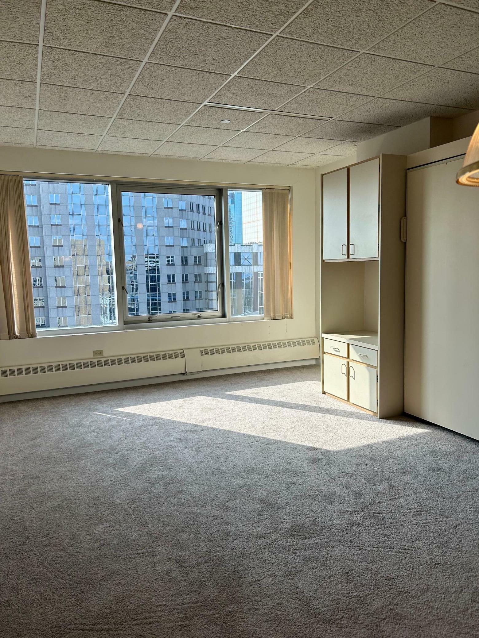 Property Photo: 431 S 7th Street 2629 MN 55415