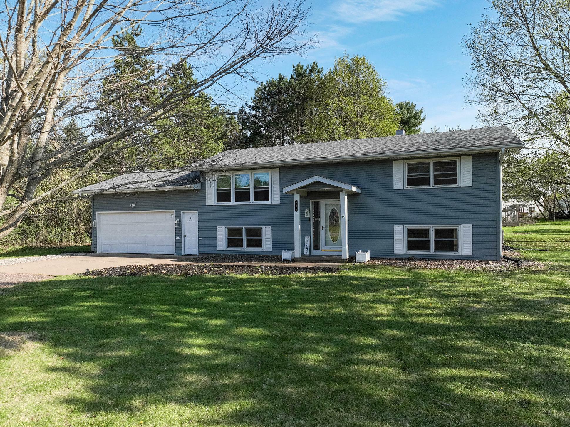 Property Photo: 5323 E Hamilton Avenue WI 54701
