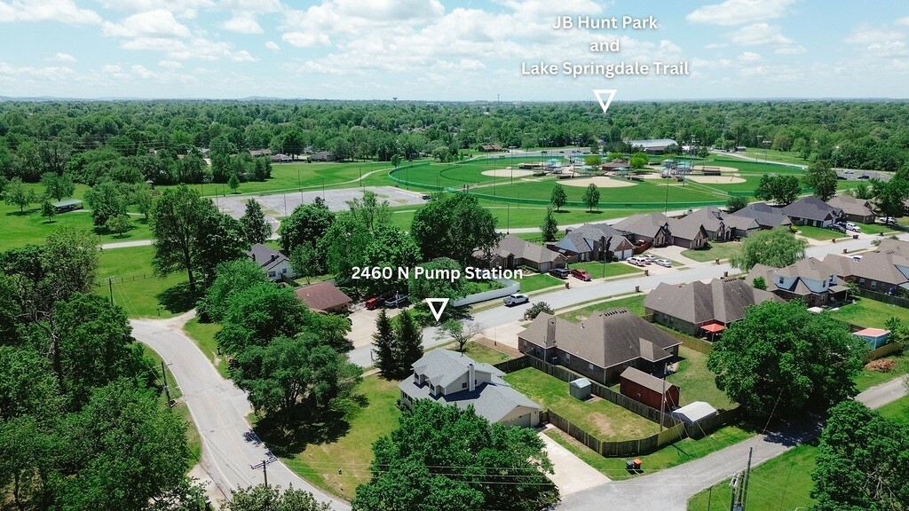 Property Photo: 2460 Pump Station Road AR 72762