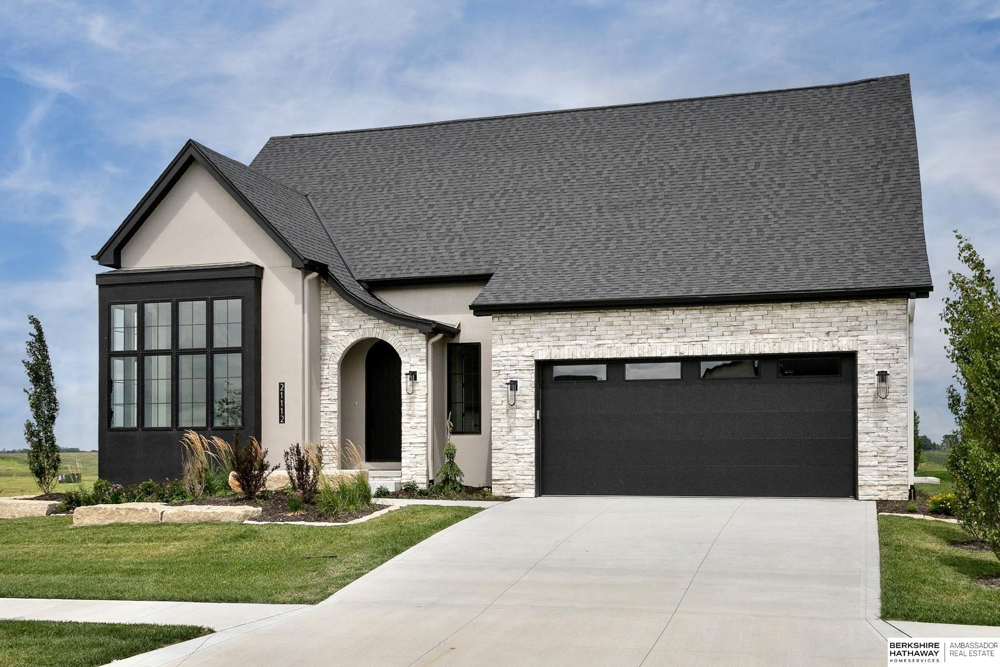 Property Photo: 21112 Laurel Avenue NE 68022