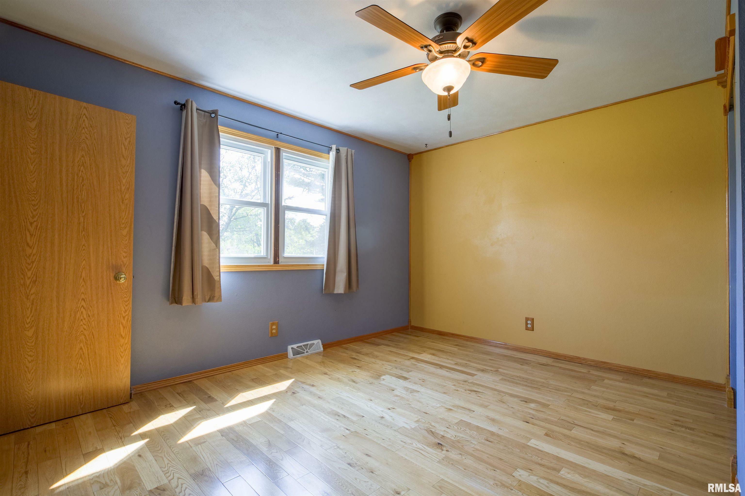 Property Photo: 10133 Edgewood Drive IL 61546