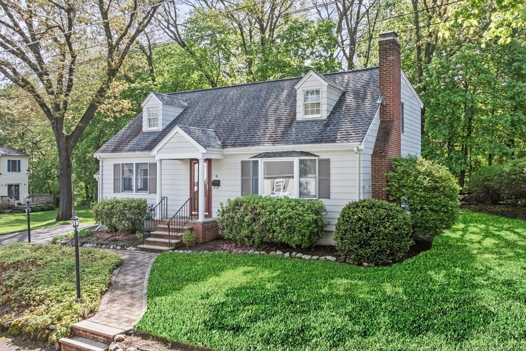Property Photo: 9 Swansea Rd MA 01880