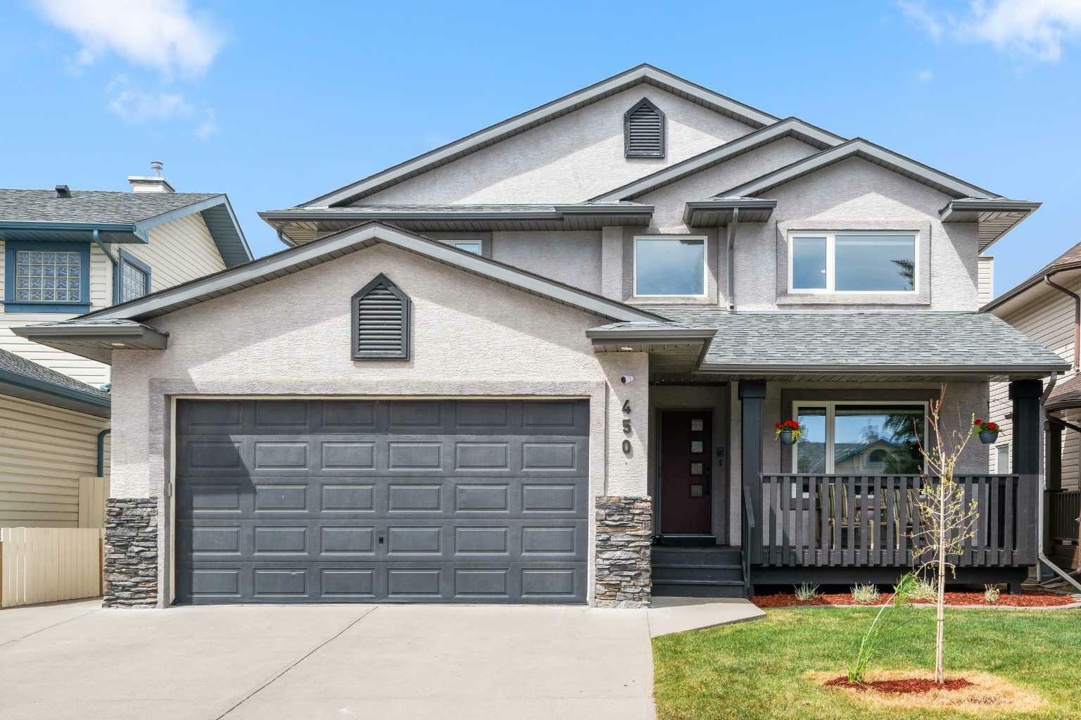 Property Photo: 450 Cimarron Circle AB T1S 1S1