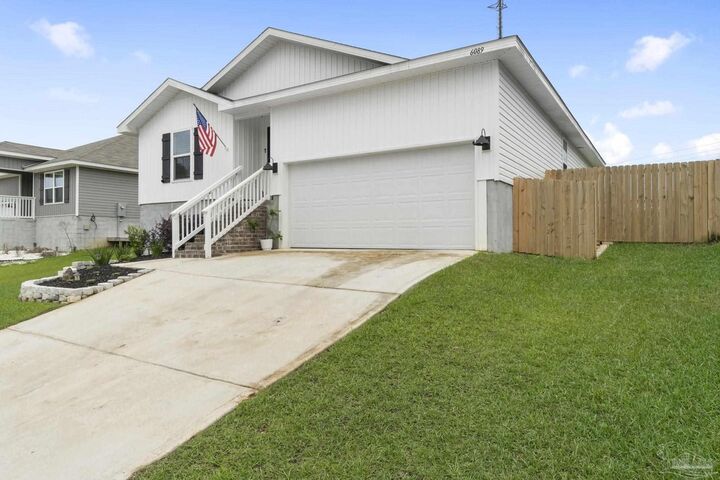 Property Photo: 6089 Secretariat Way FL 32526