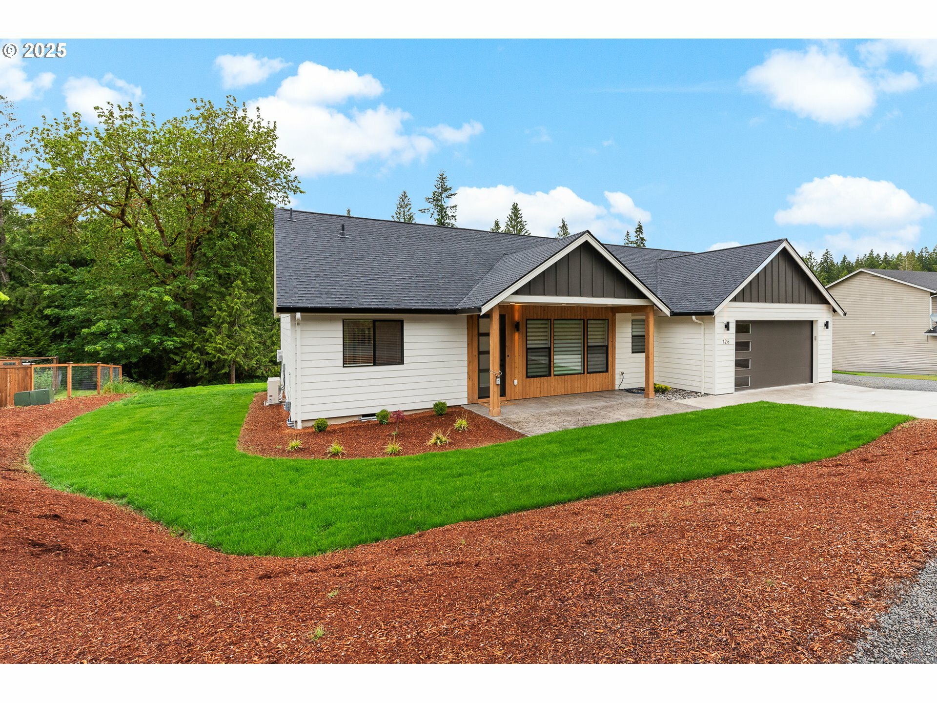 Property Photo:  126 Rice Park Rd  WA 98645 