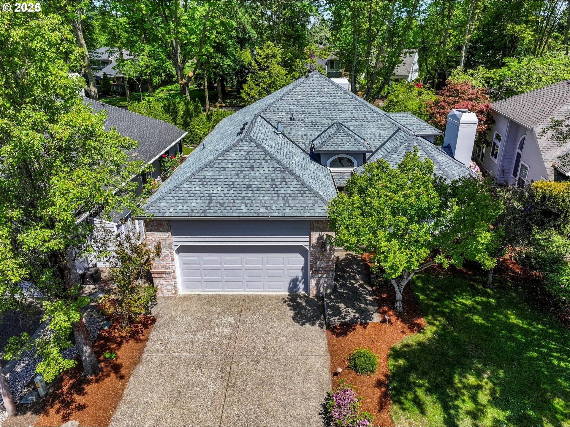 Property Photo: 32536 SW Riviera Ln OR 97070