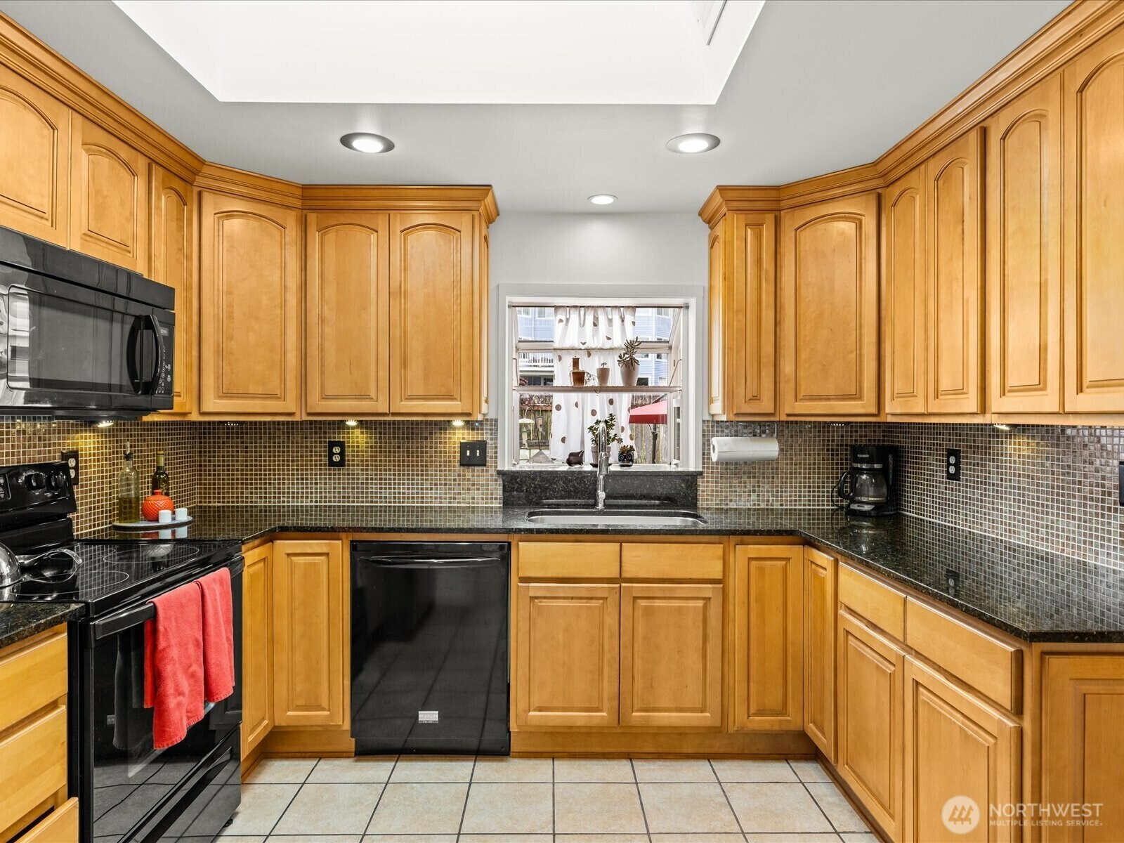 Property Photo: 6413 NE 196th Street WA 98028