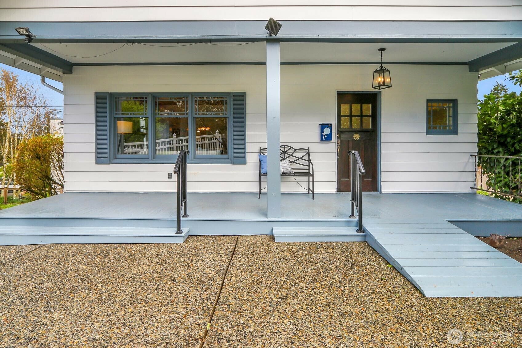 Property Photo: 6022 Woodland Place N WA 98103