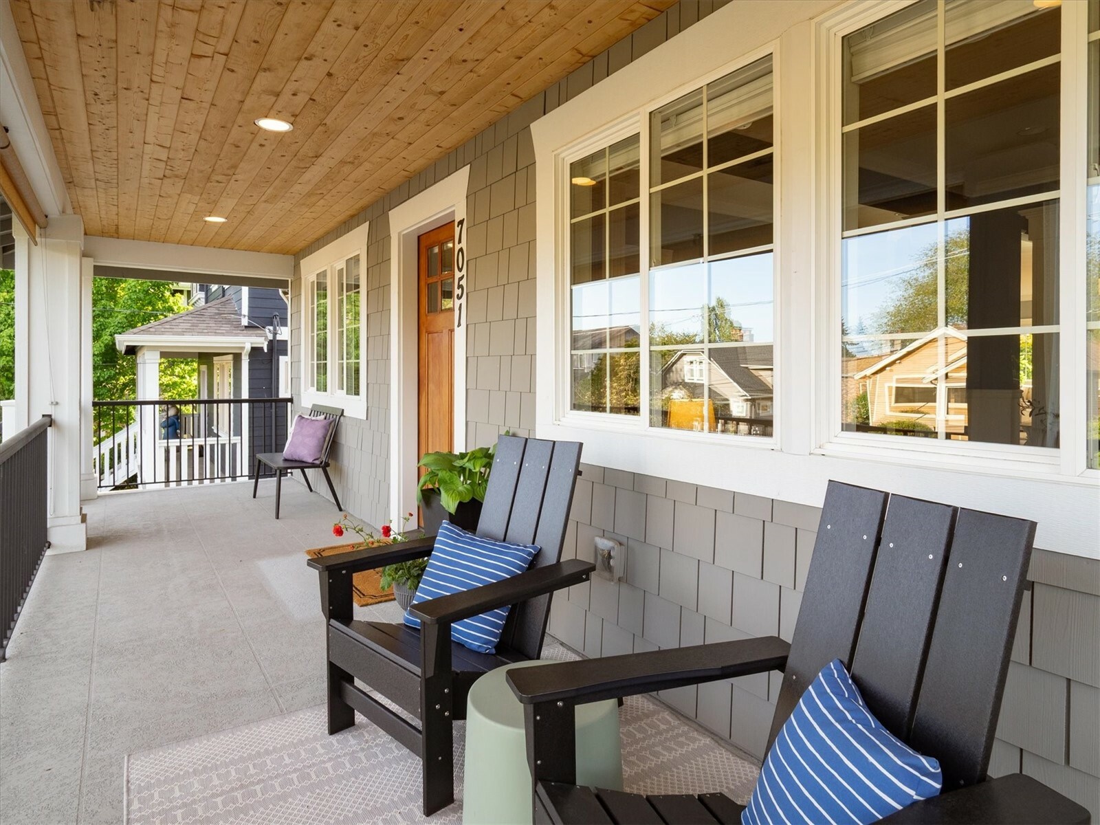 Property Photo: 7051 Alonzo Avenue NW WA 98117