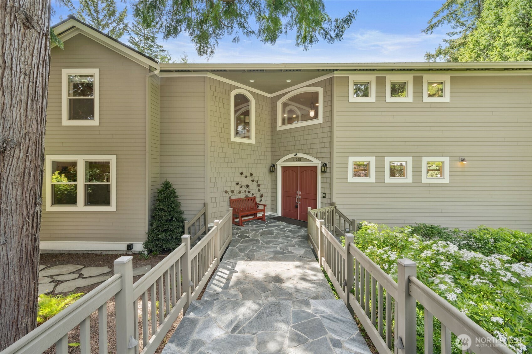 Property Photo: 11205 NE 95th Street WA 98033