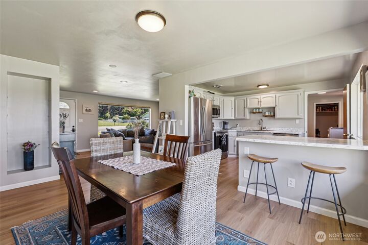 Property Photo:  1313  Orchard Loop  WA 98277 