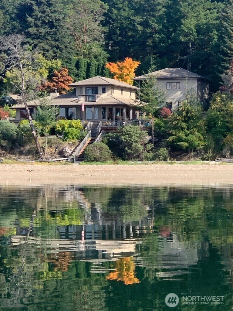 Property Photo: 600 E Nicole Lane WA 98584