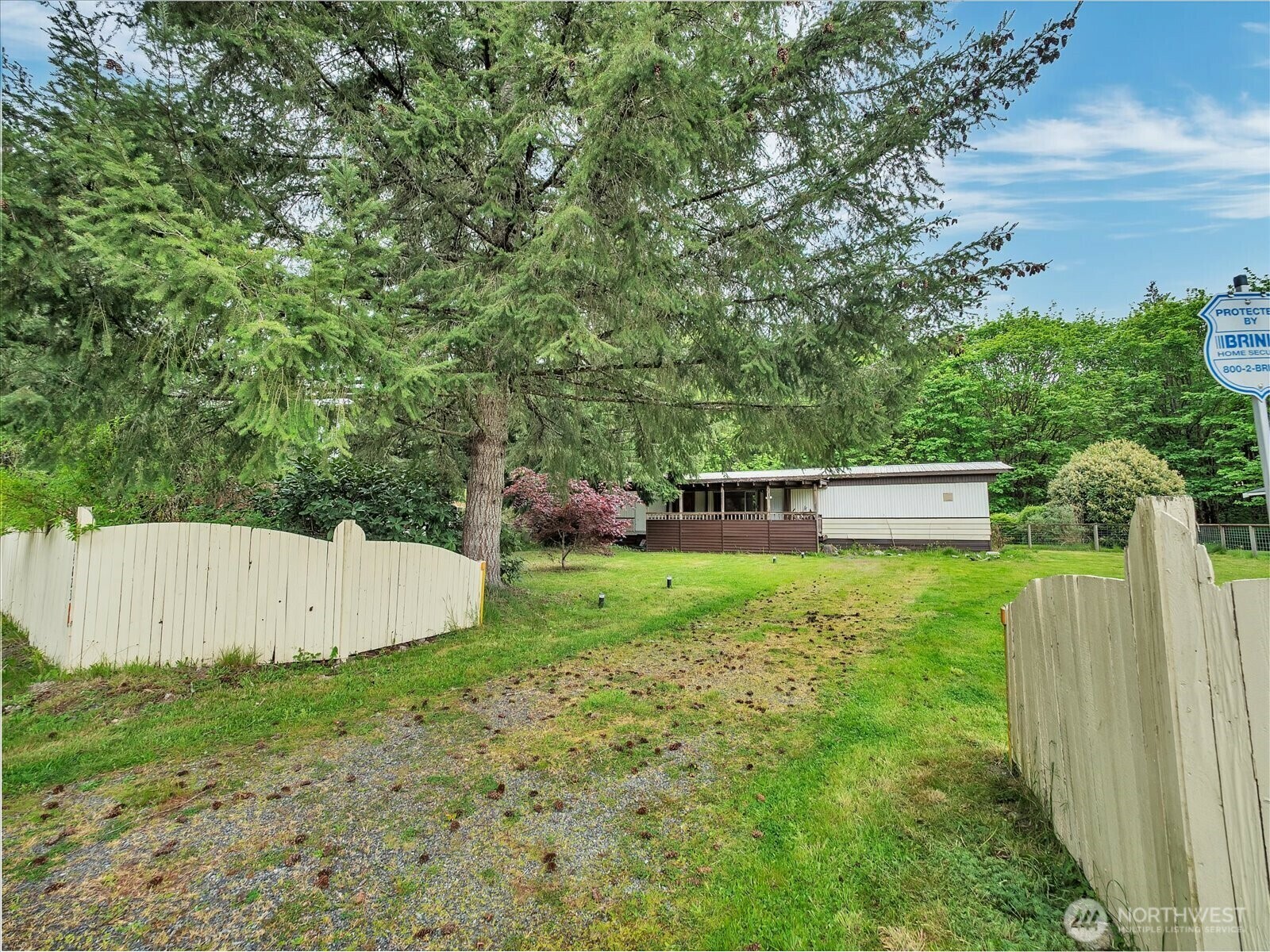 Property Photo: 14823 43rd Place NE WA 98258