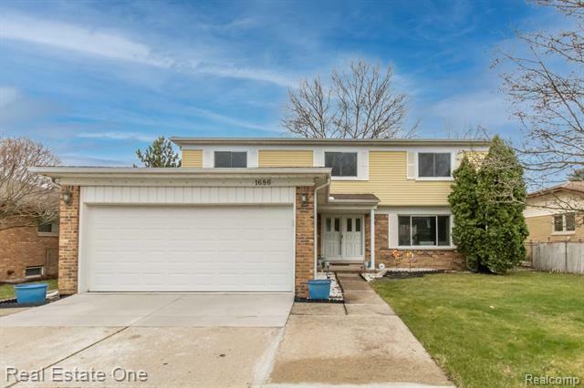 1686 Crestline Dr  Troy MI 48083 photo