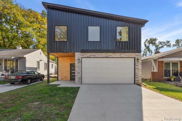 Property Photo: 1148 E George Avenue MI 48030