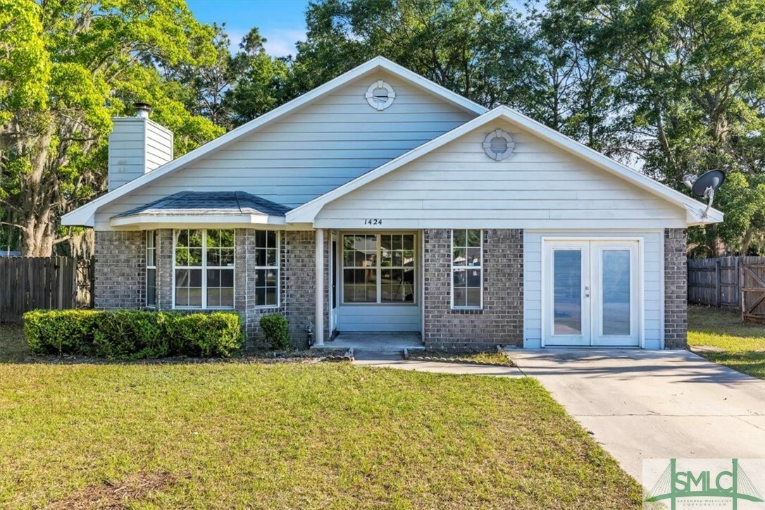 Property Photo: 1424 Paul Caswell Boulevard GA 31313