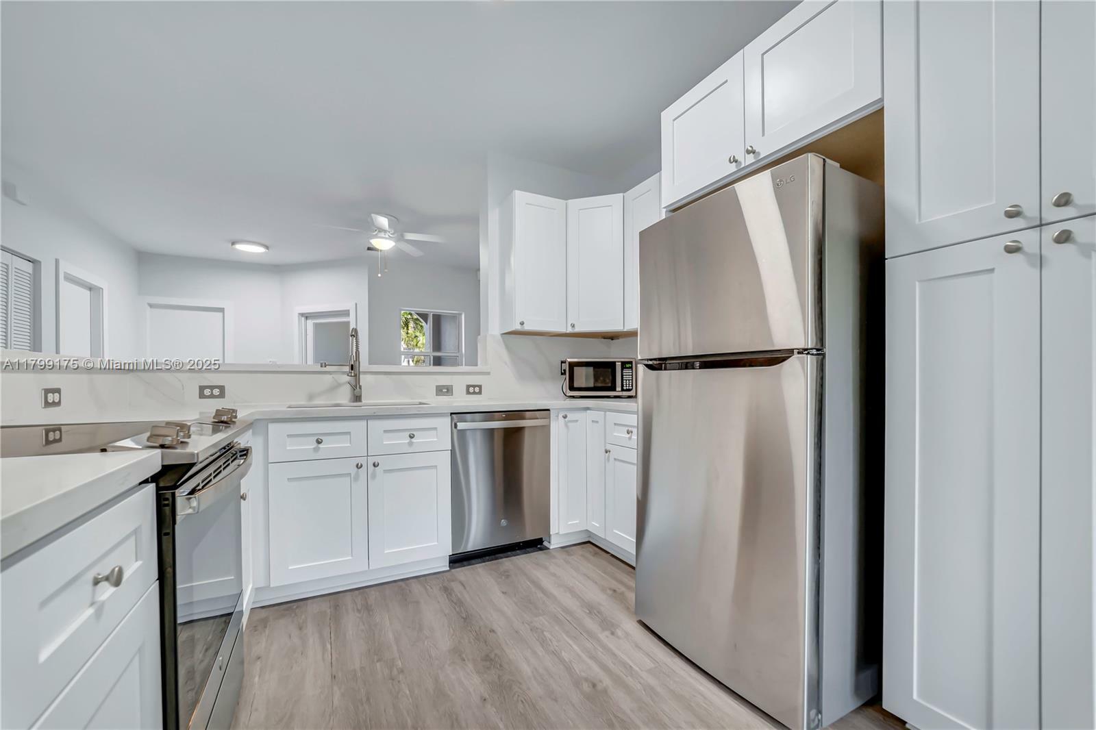 Property Photo:  16818 SW 1 Manor  FL 33027 
