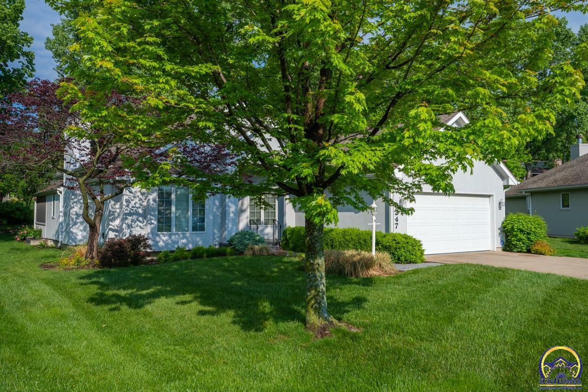 Property Photo: 6247 SW 40th Ct KS 66610