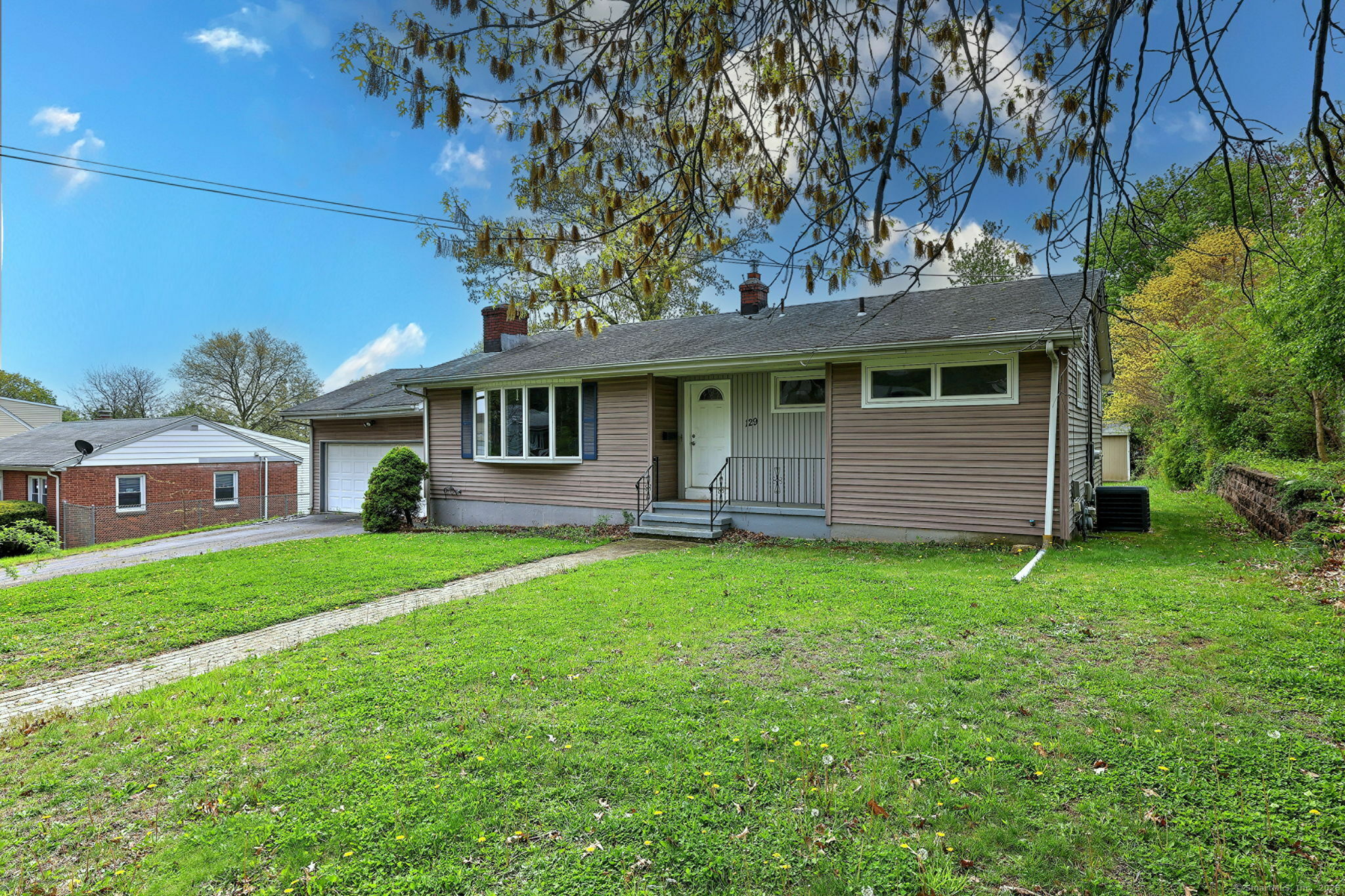 Property Photo: 129 Hall Street CT 06512