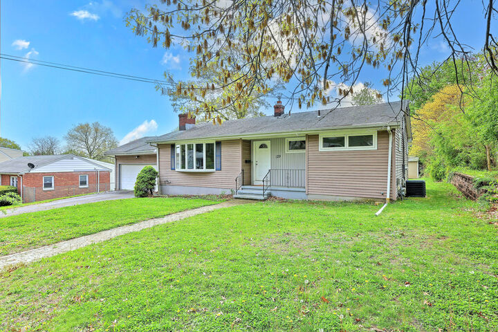 Property Photo: 129 Hall Street CT 06512