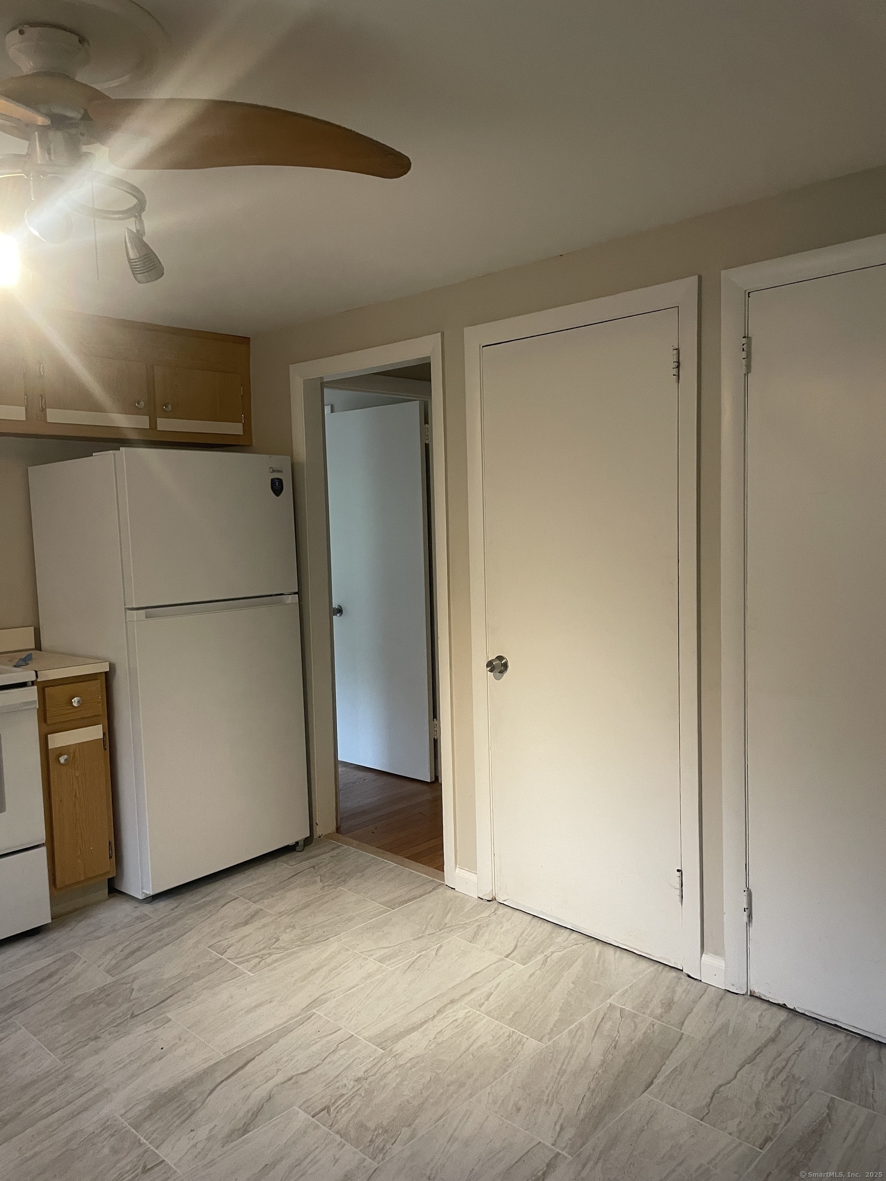 Property Photo: 21 Hartford Avenue 12 CT 06111