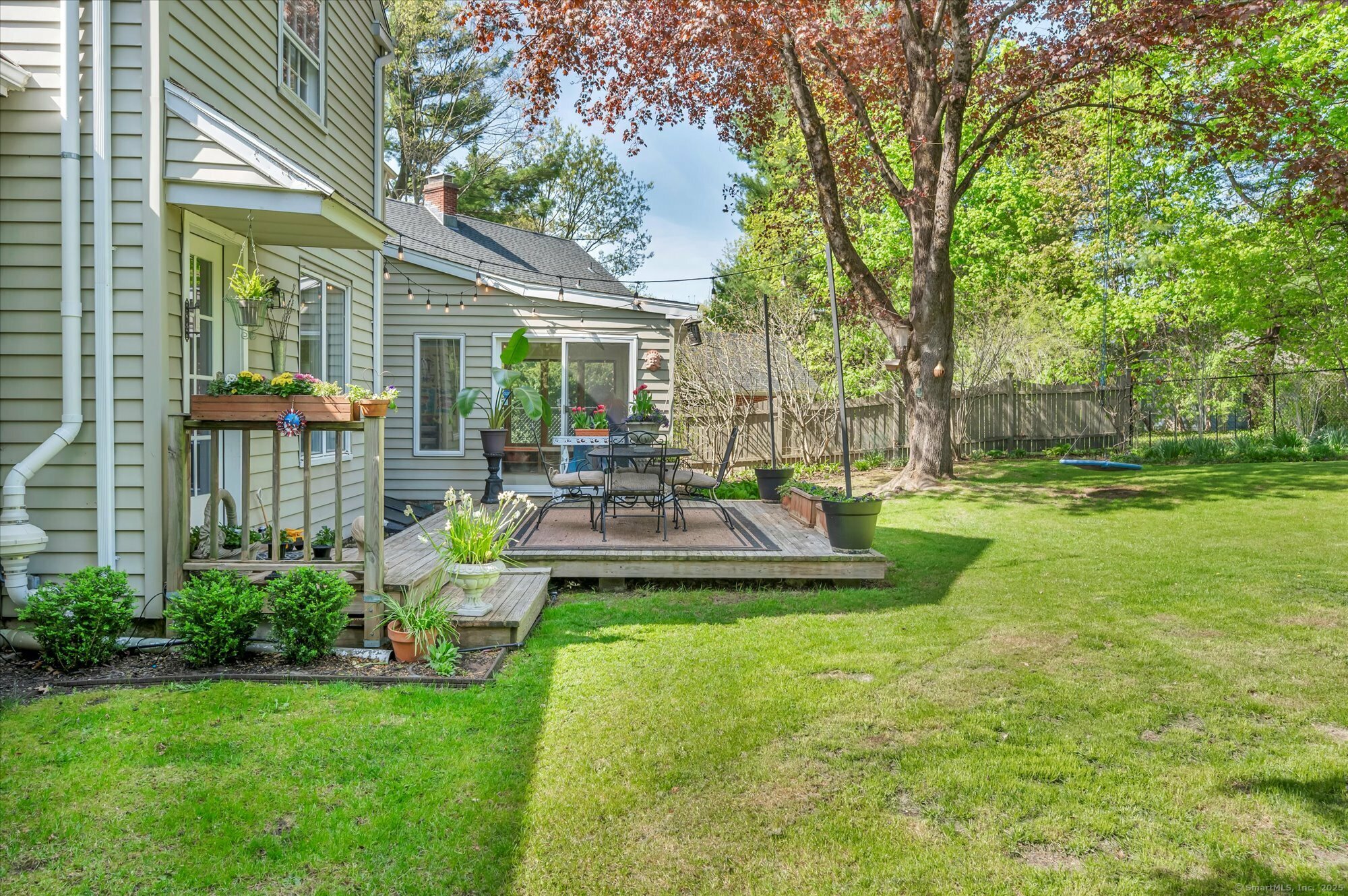 Property Photo: 10 Meadowbrook Road CT 06517