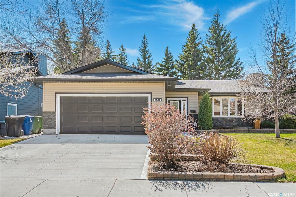 154 Whiteshore Crescent  Saskatoon SK S7J 3W5 photo