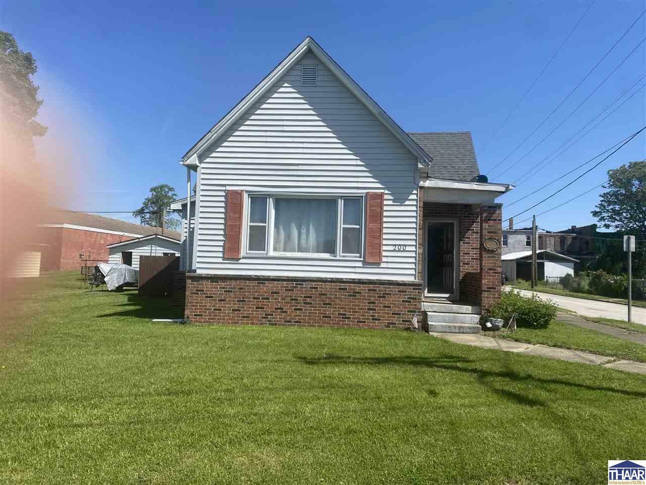 Property Photo: 200 W Johnson Avenue IN 47885