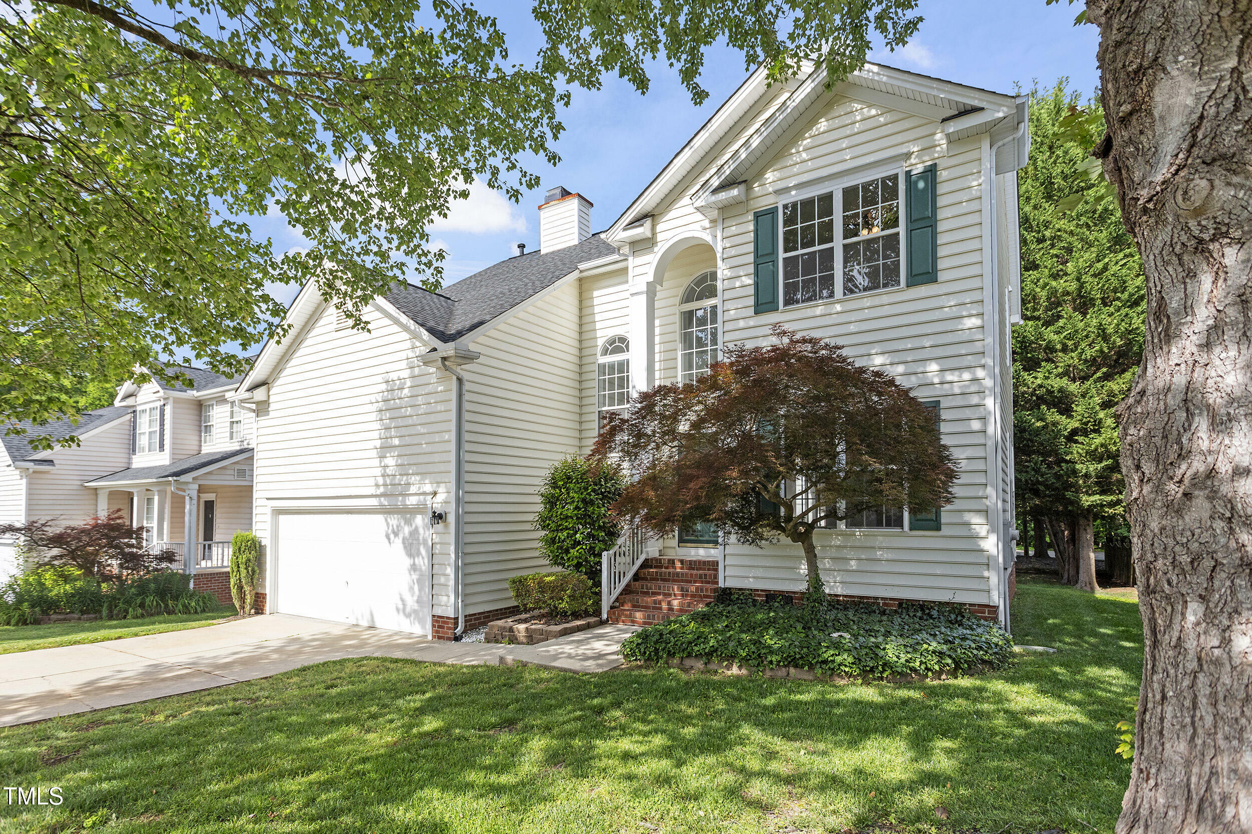 Property Photo: 8721 Springhouse Lane NC 27617