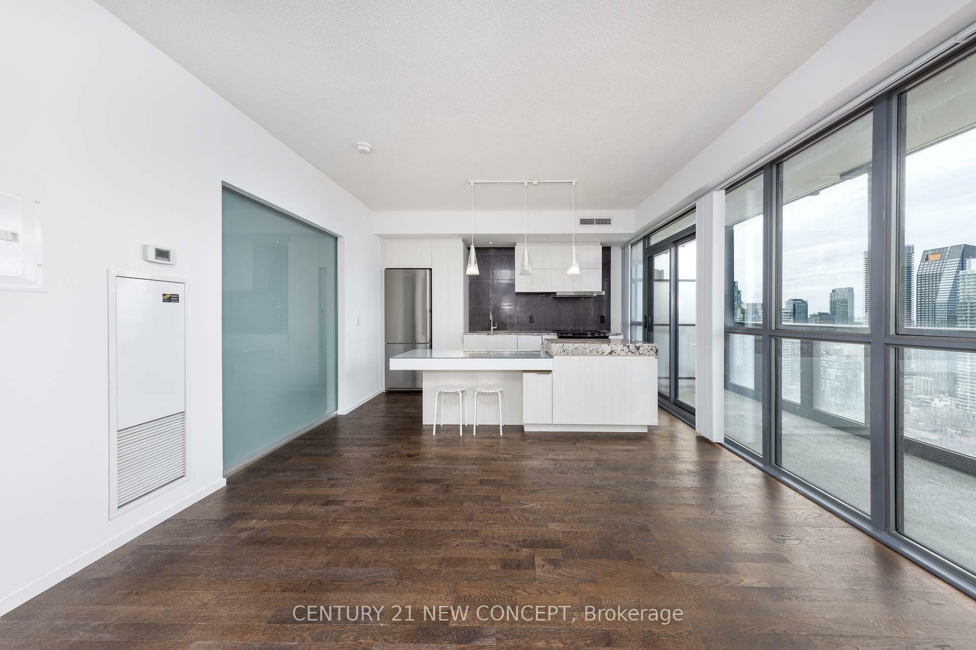 Property Photo: 101 Charles Street E 3005 ON M4Y 0A9