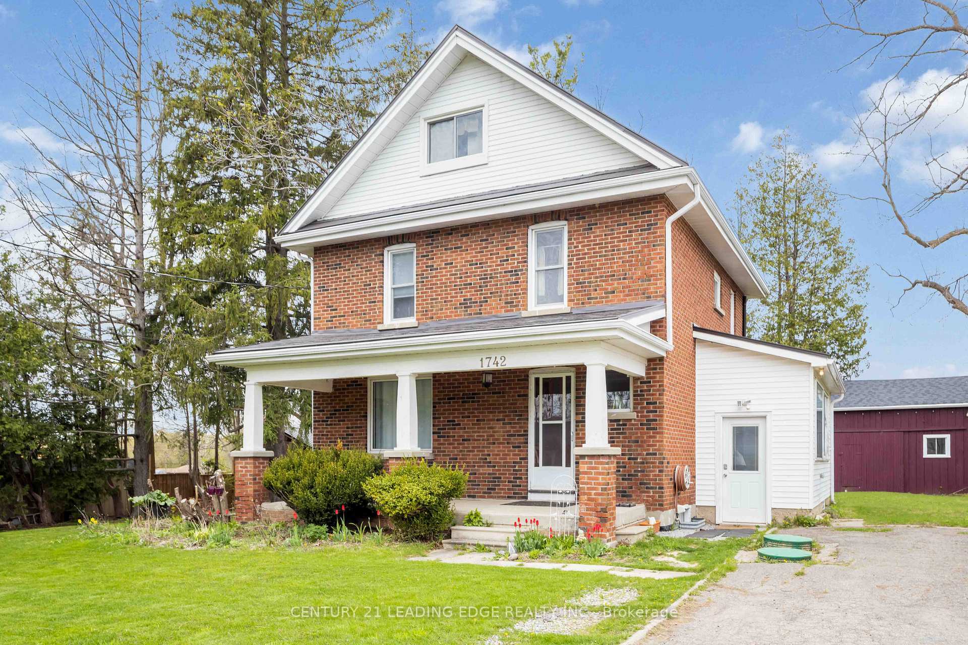 Photo de la propriété: 1742 Lane Street ON L1Y 1B6