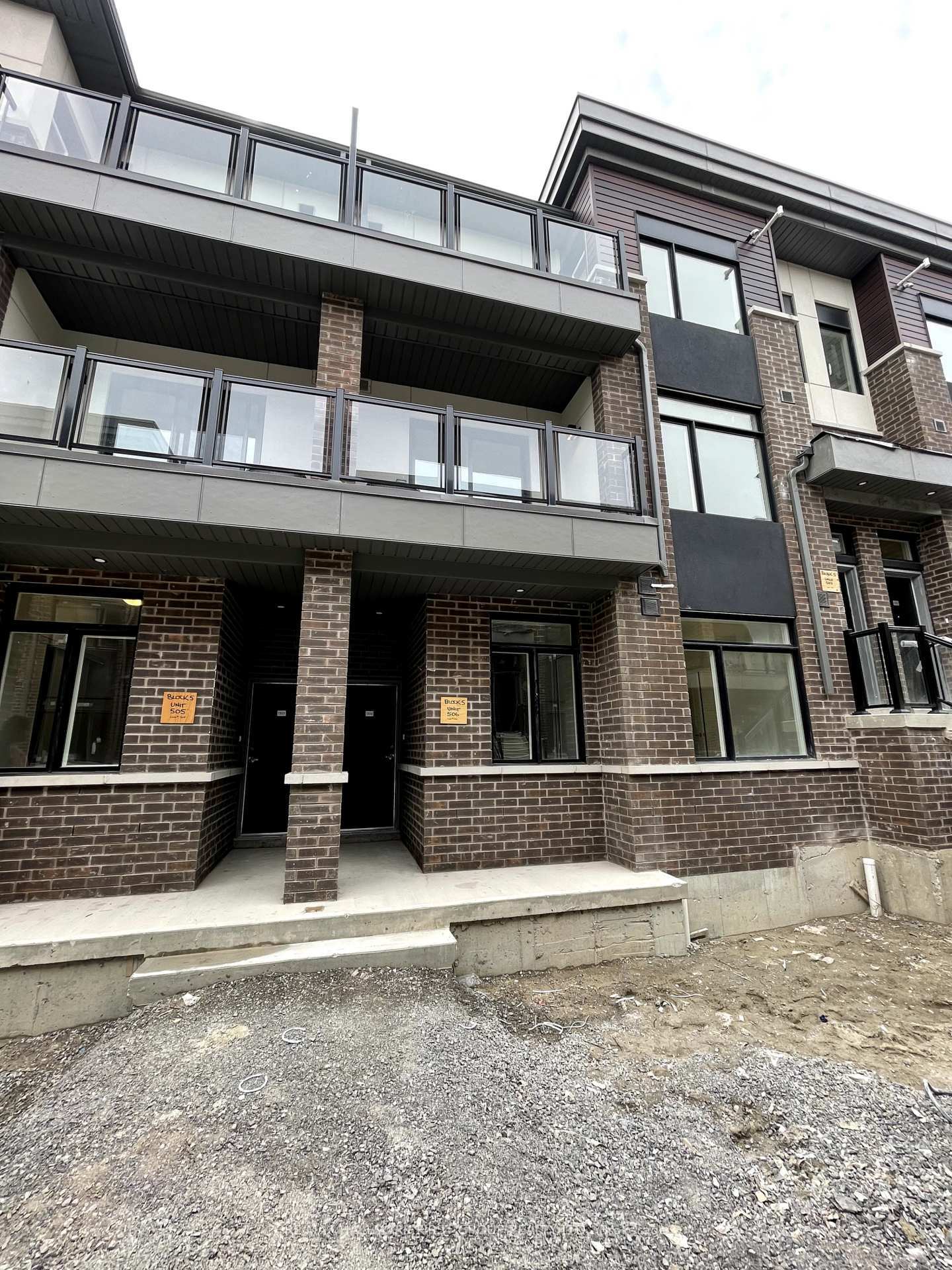 Property Photo: 1695 Dersan Street 1306 ON L1V 2P8