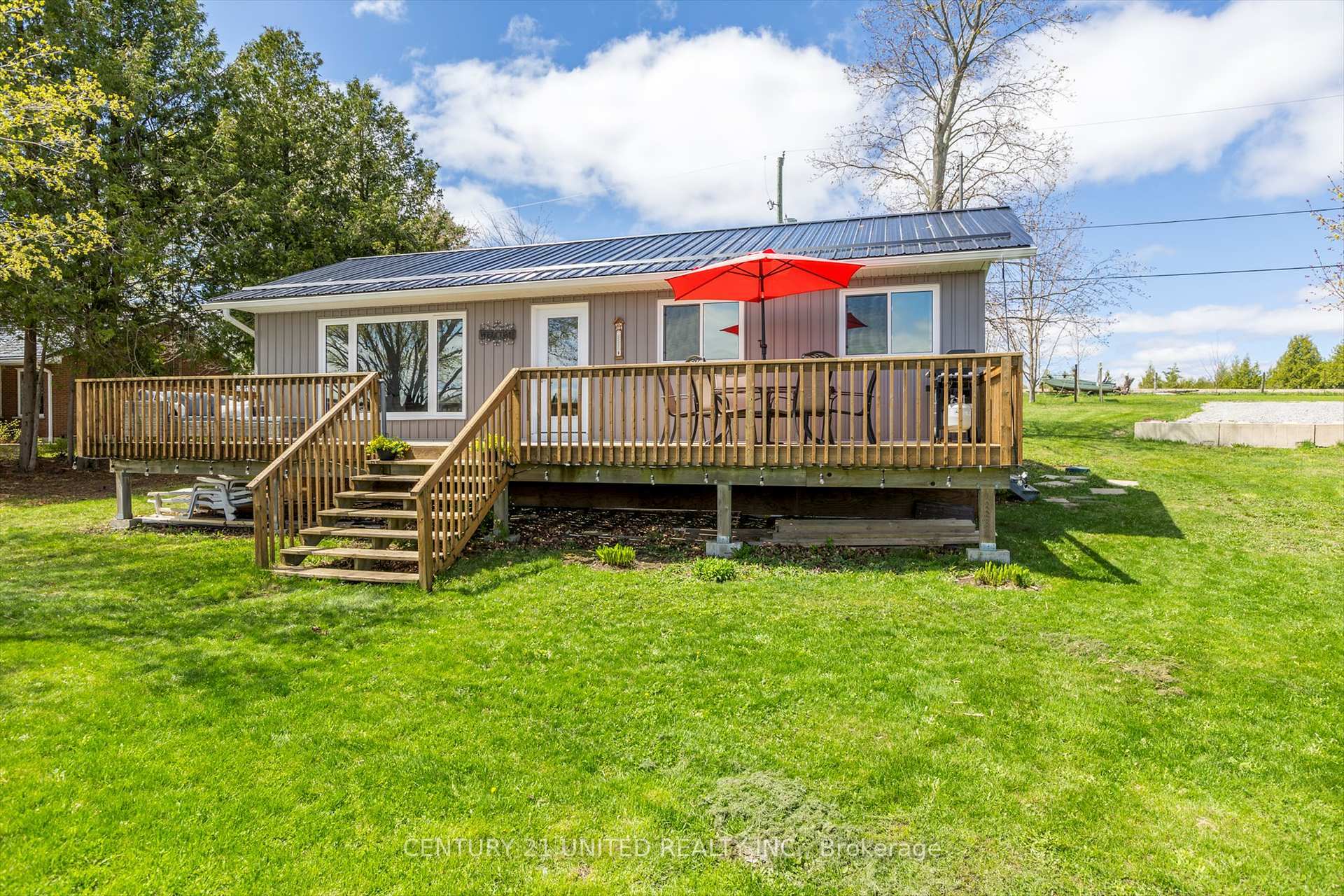 Property Photo: 1623 Kinsale Road ON K0L 1T0