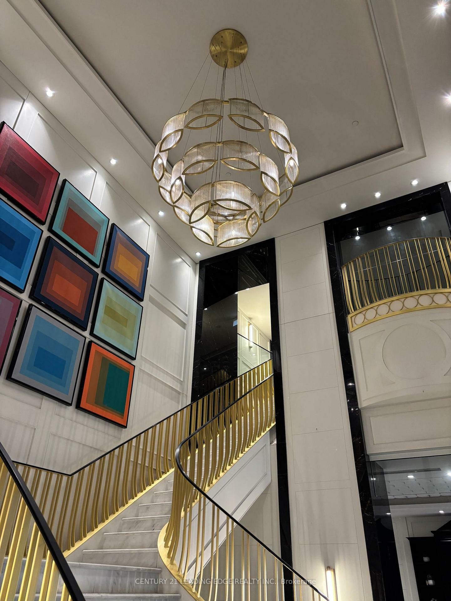 Property Photo: 955 Bay Street 2309 ON M5S 2A2