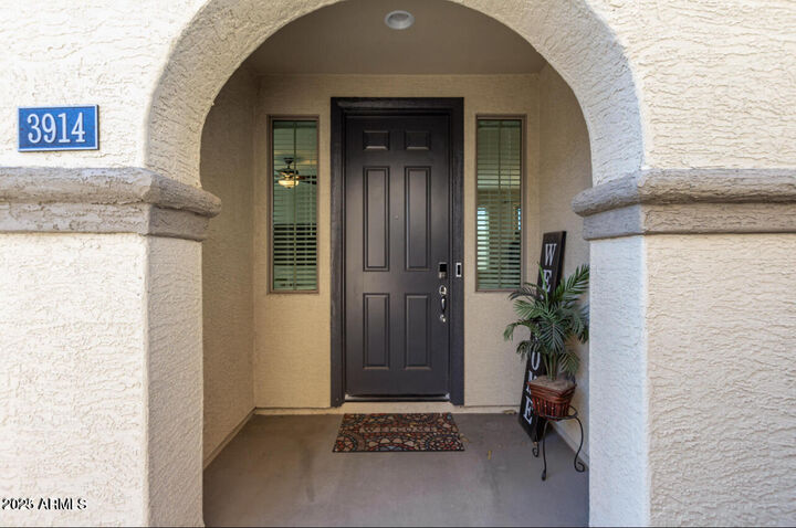 Property Photo:  3914 S 58th Lane  AZ 85043 