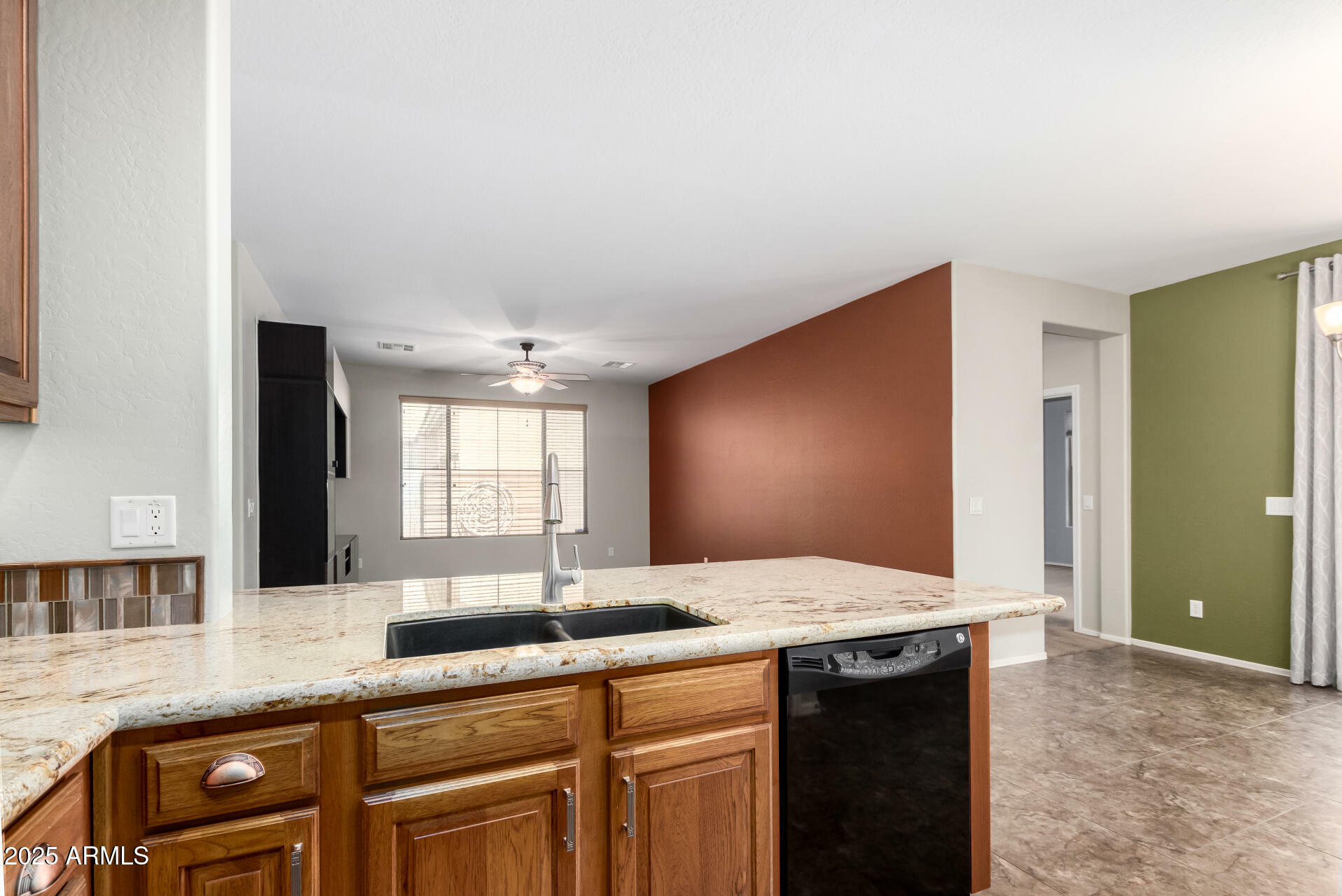 Property Photo: 21059 E Pickett Street AZ 85142