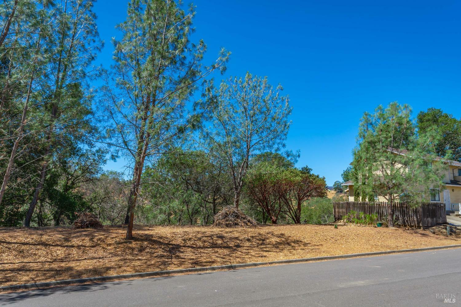 Property Photo: 817 Bahia Vista Court CA 94558