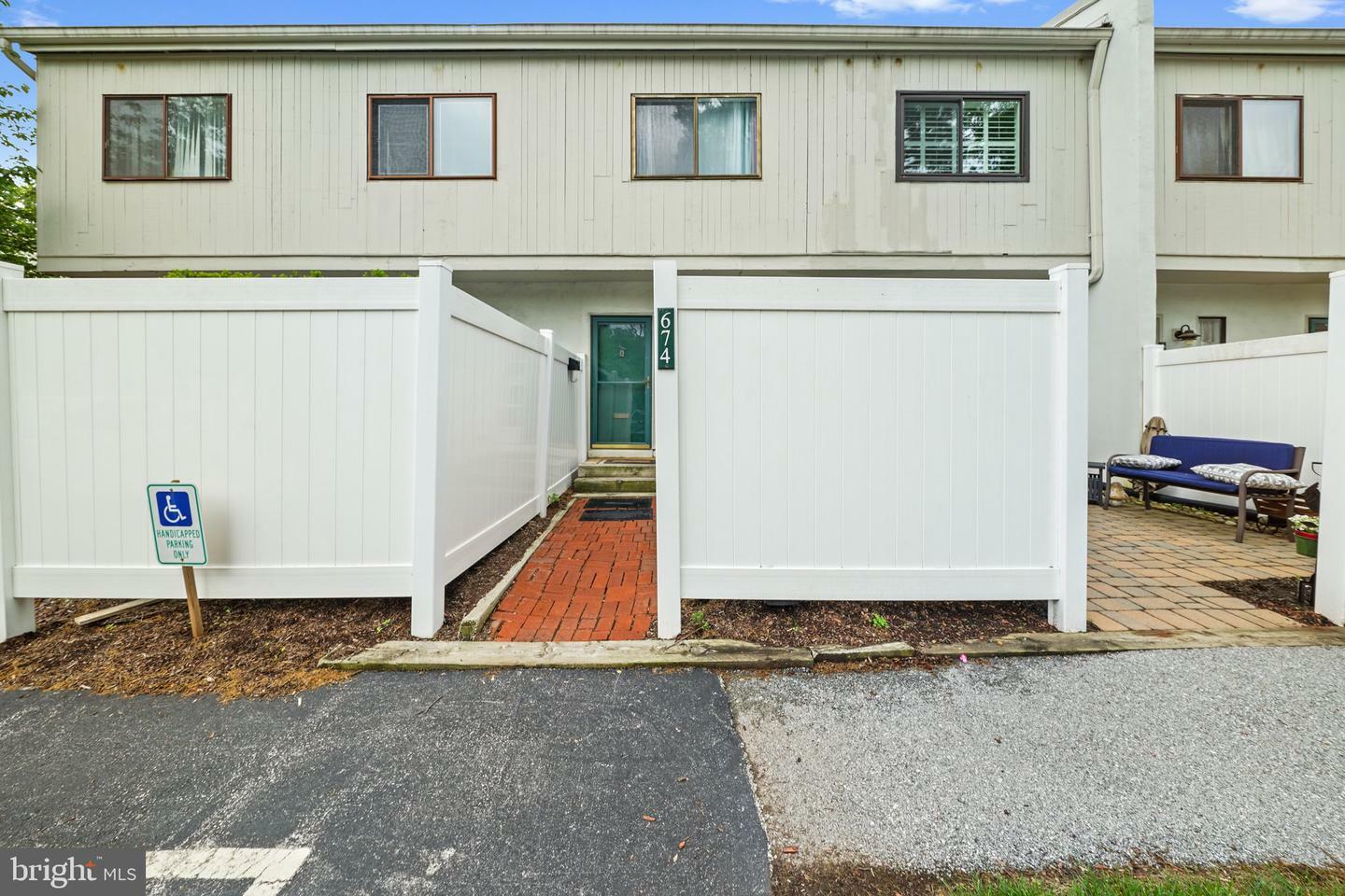 Property Photo: 674 Summit House 674 PA 19382