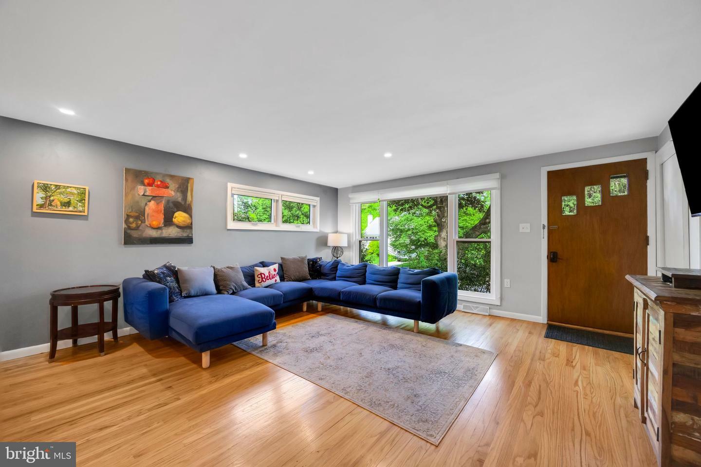 Property Photo: 520 Bryn Mawr Avenue PA 19081