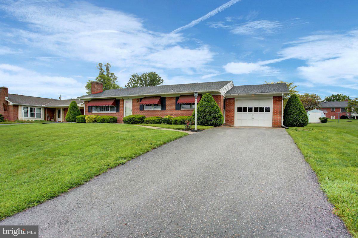 Property Photo: 136 Hillside Drive PA 17222