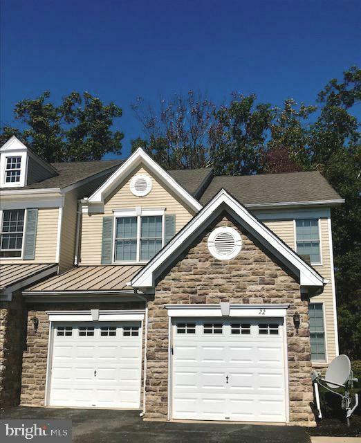 Property Photo: 22 Nestlewood Way NJ 08540
