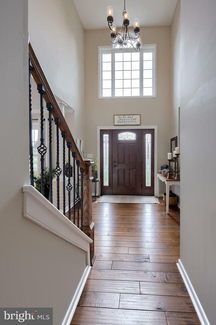 Property Photo: 315 Royal Hunt Way PA 17543