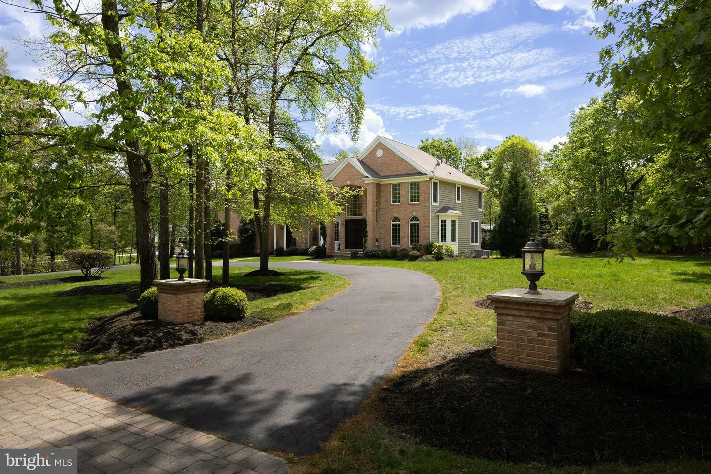 Property Photo: 7 Angels Court NJ 08088