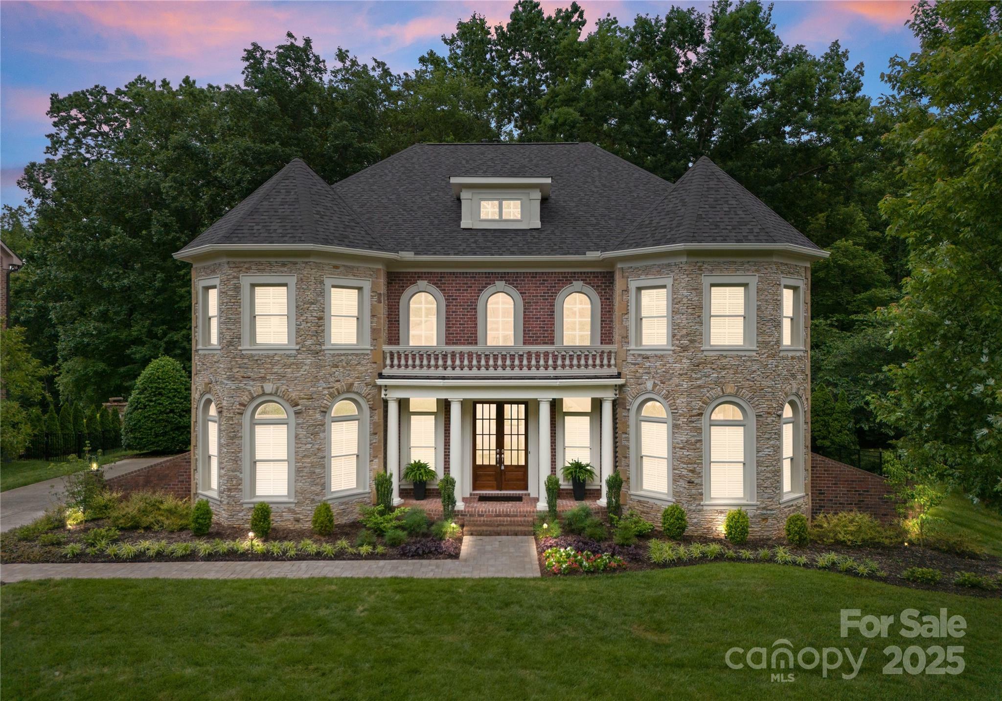 Property Photo: 7005 Camrose Crossing Lane NC 28104