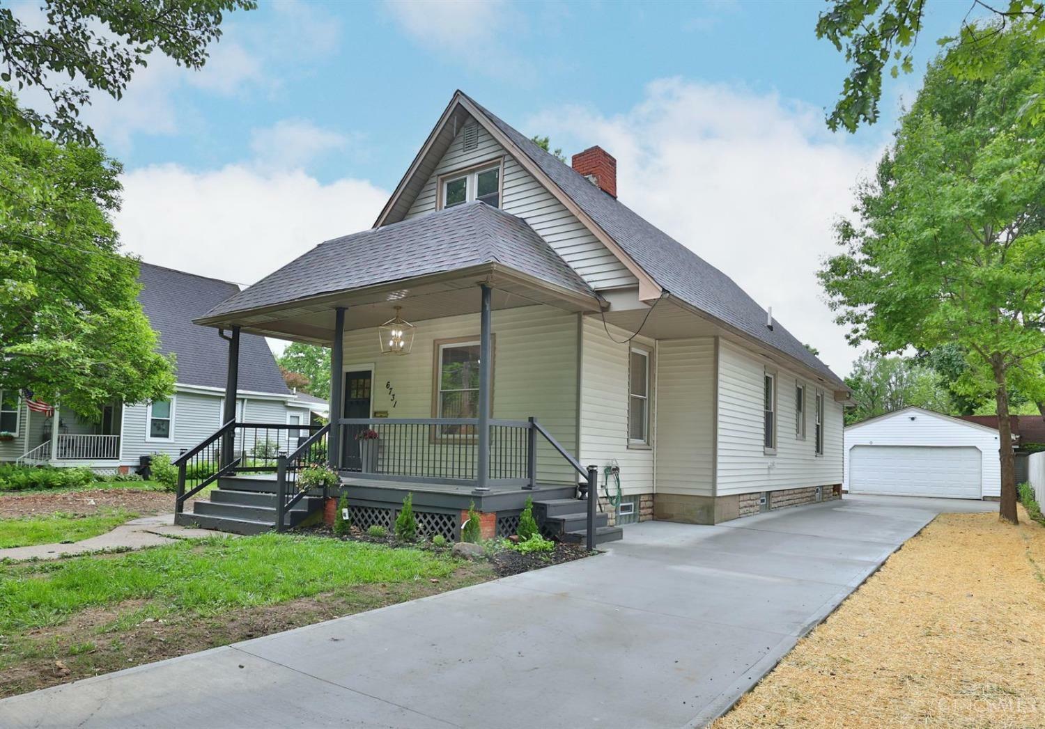 Property Photo: 6731 Gracely Drive OH 45233