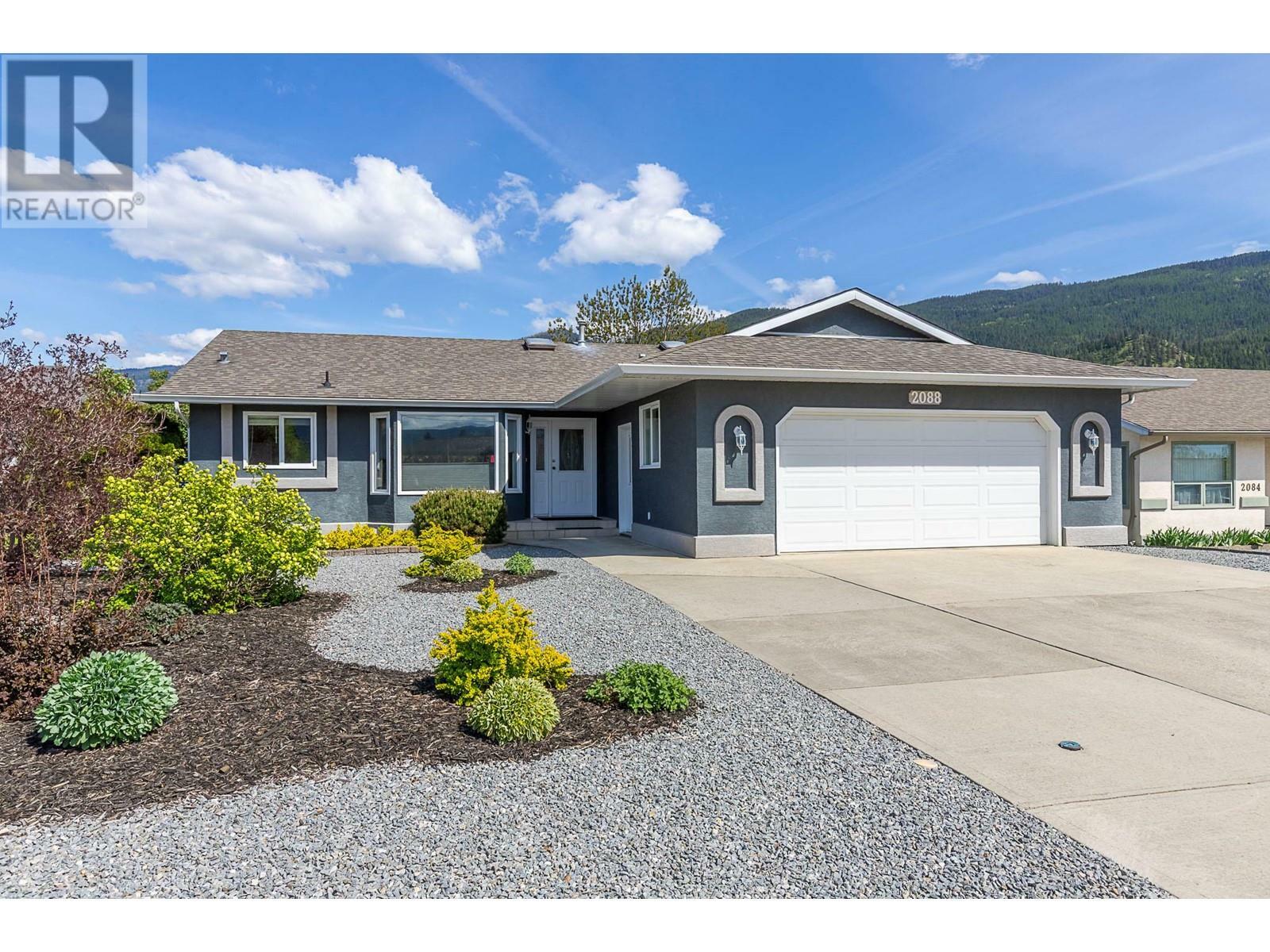 Photo de la propriété: 2088 Okanagan Street BC V4Y 0C4