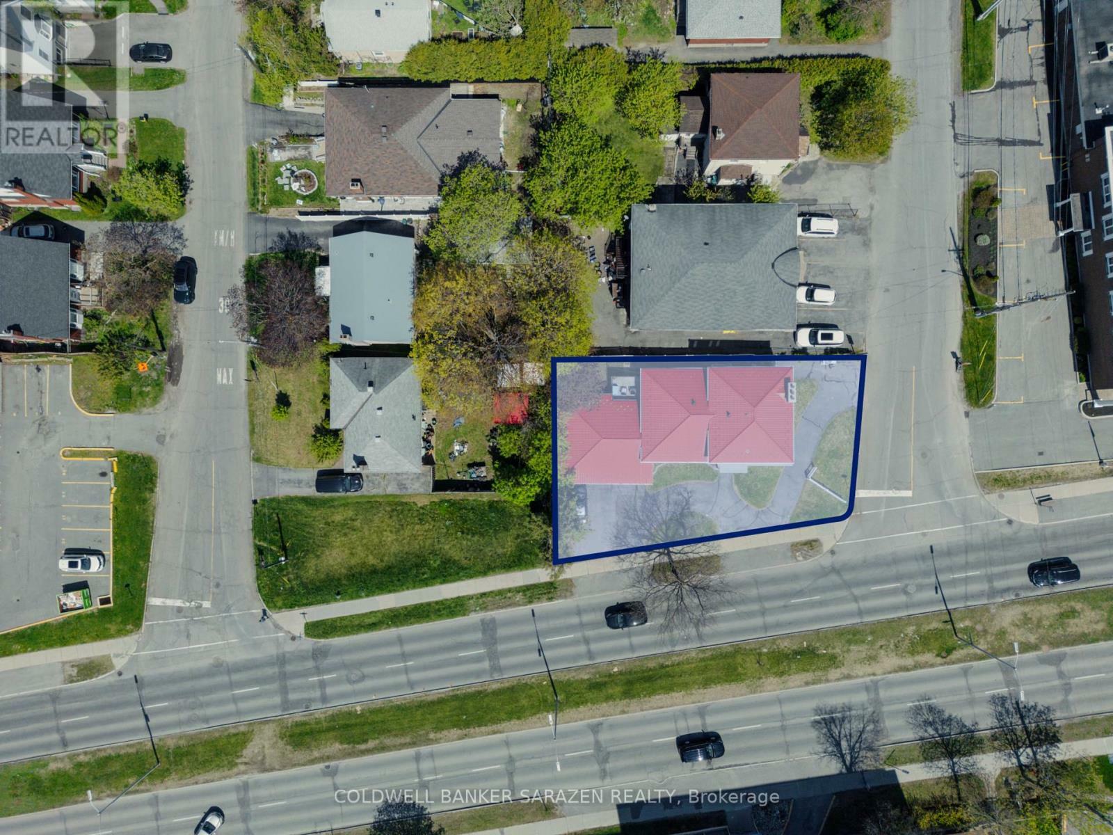 Photo de la propriété: 2315 Carling Avenue ON K2B 7G6