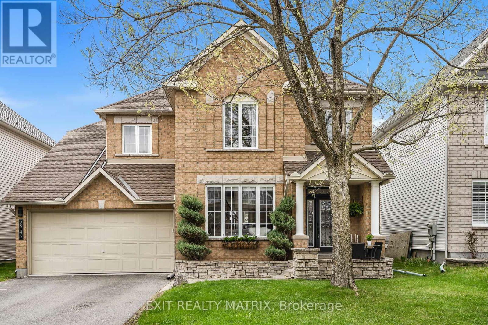 Property Photo: 2246 Des Grands Champs Way ON K1W 1K1